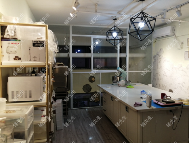东莞市凤岗镇65㎡面包店店铺转让 城邦房产优质盘源解析